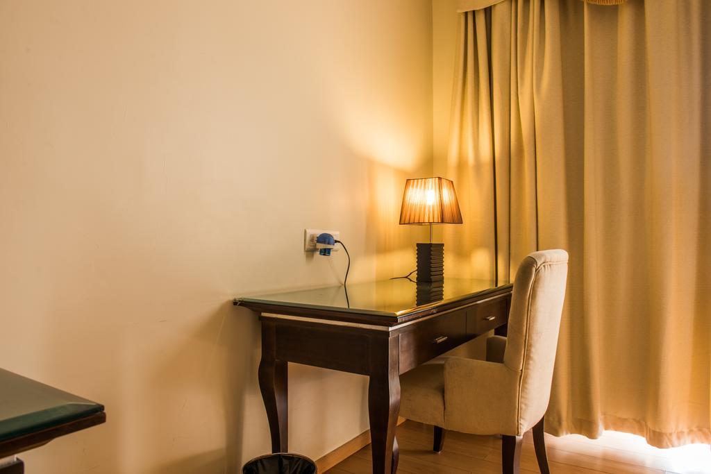 เดอะ เรด เมเปิล มาชาล Hotel อินดอร์ ภายนอก รูปภาพ